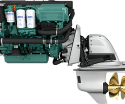 Volvo Penta D4-260 Aquamatic Sterndrive marine diesel engine 260hp